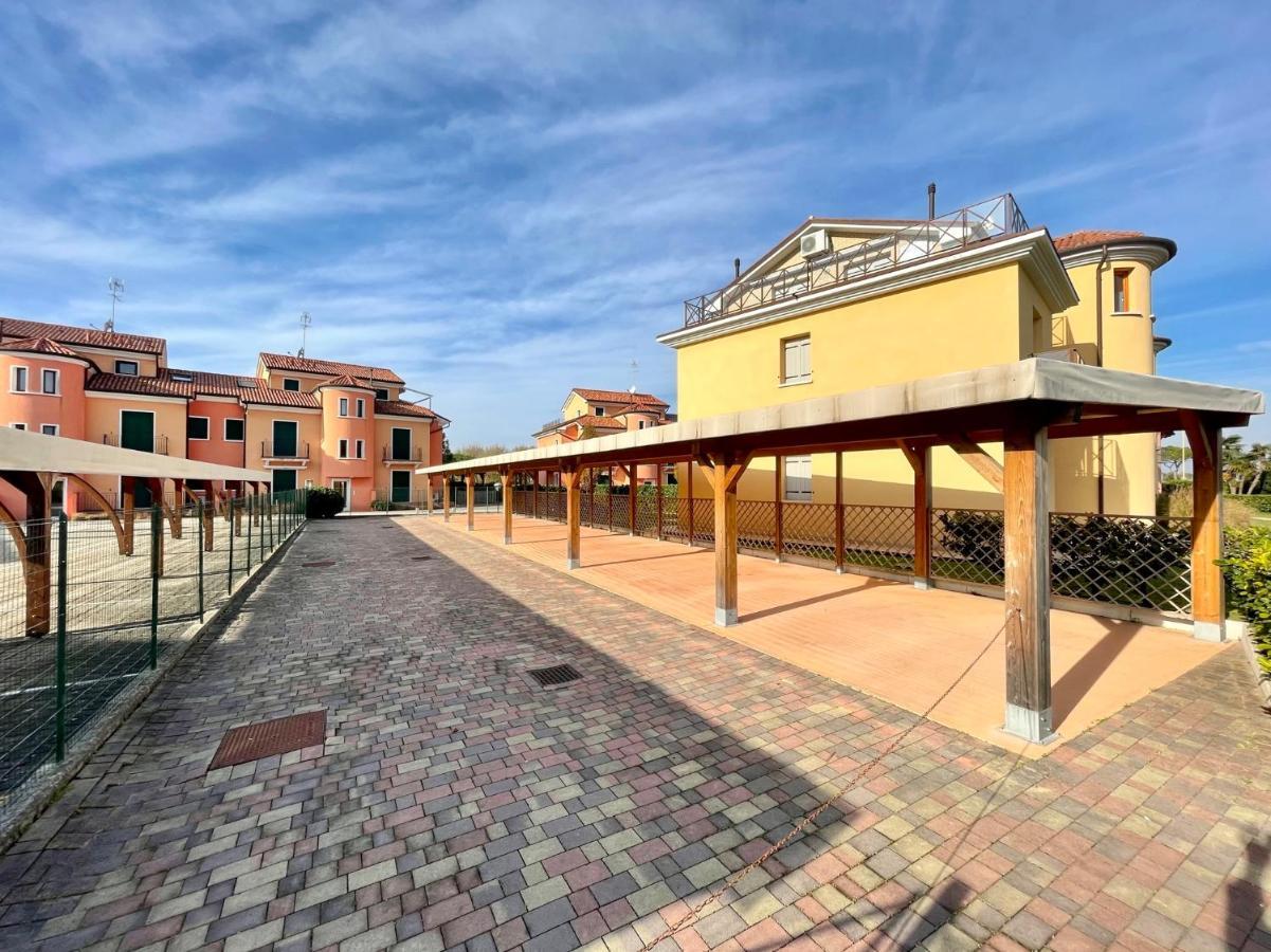 Residence Treporti Carraro Immobiliare - Family Apartments Cavallino-Treporti Bagian luar foto